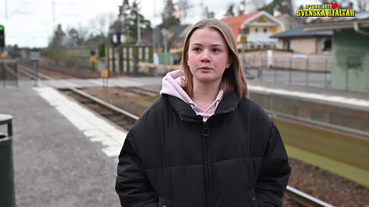 Moa: "Om tåget kommit några sekunder tidigare kanske hon inte överlevt"