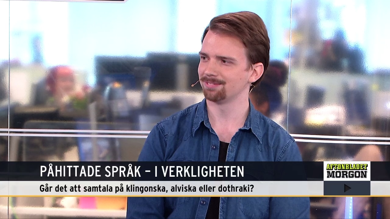 Tatu pratar Star Trek-språket flytande