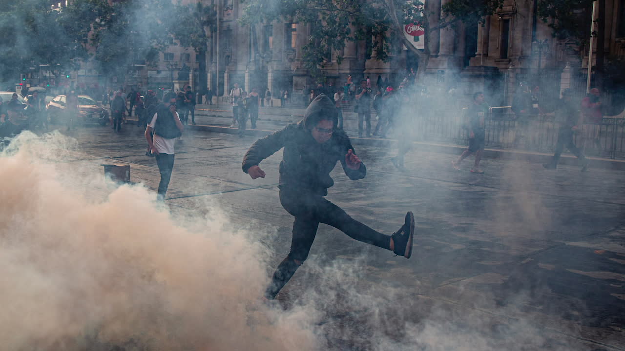Våldsamma protester skakar Chile
