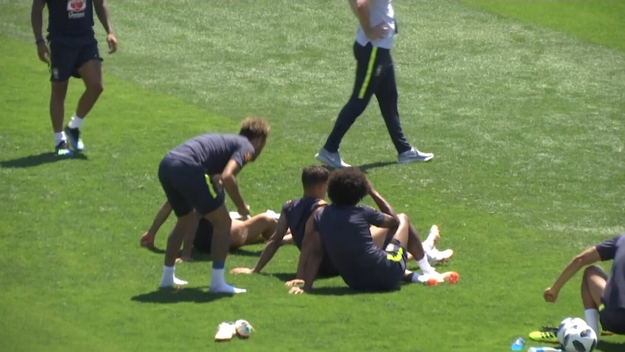 Hinner inte se Neymar bakom...