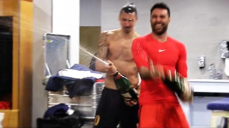 Här firar Zlatan och PSG nya titeln