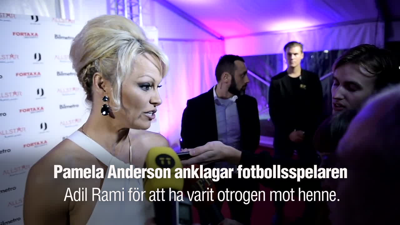 Pamela Anderson om ex-pojkvännen: "Han är ett monster"