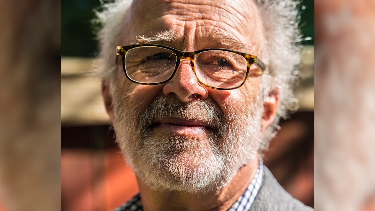 Tommy, 75, blev påkörd av el-sparkcykel