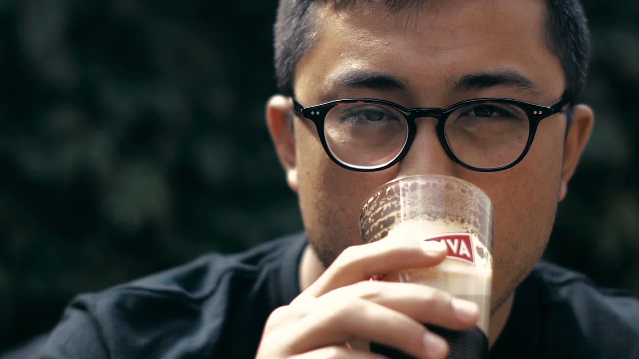 Sommarfiket där ensamkommande ungdomar får gå en baristautbildning