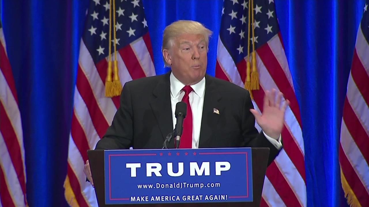 Trump: "Hon är en av världens värsta lögnare"