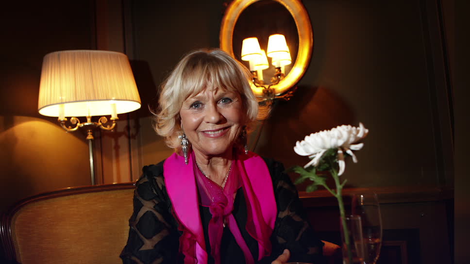 Christina Schollin anmäld för misshandel efter bråket