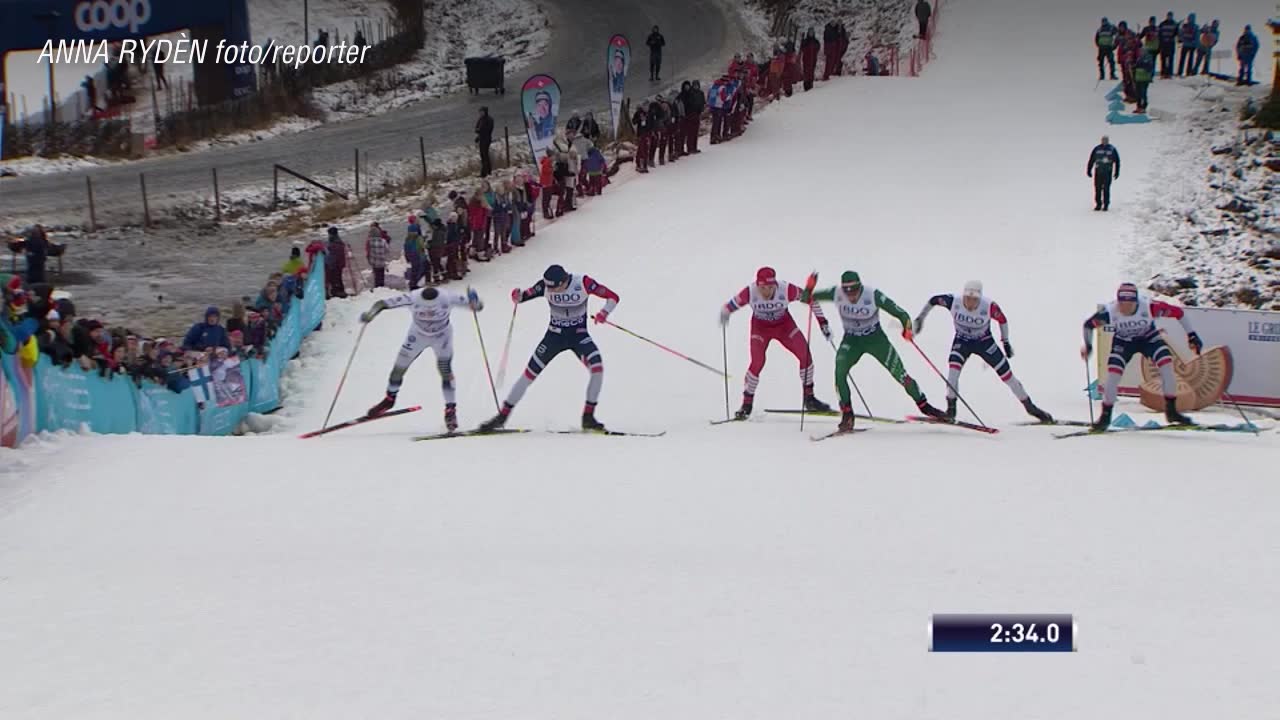 Se Kläbos utbrott mot Halfvarsson mitt i backen