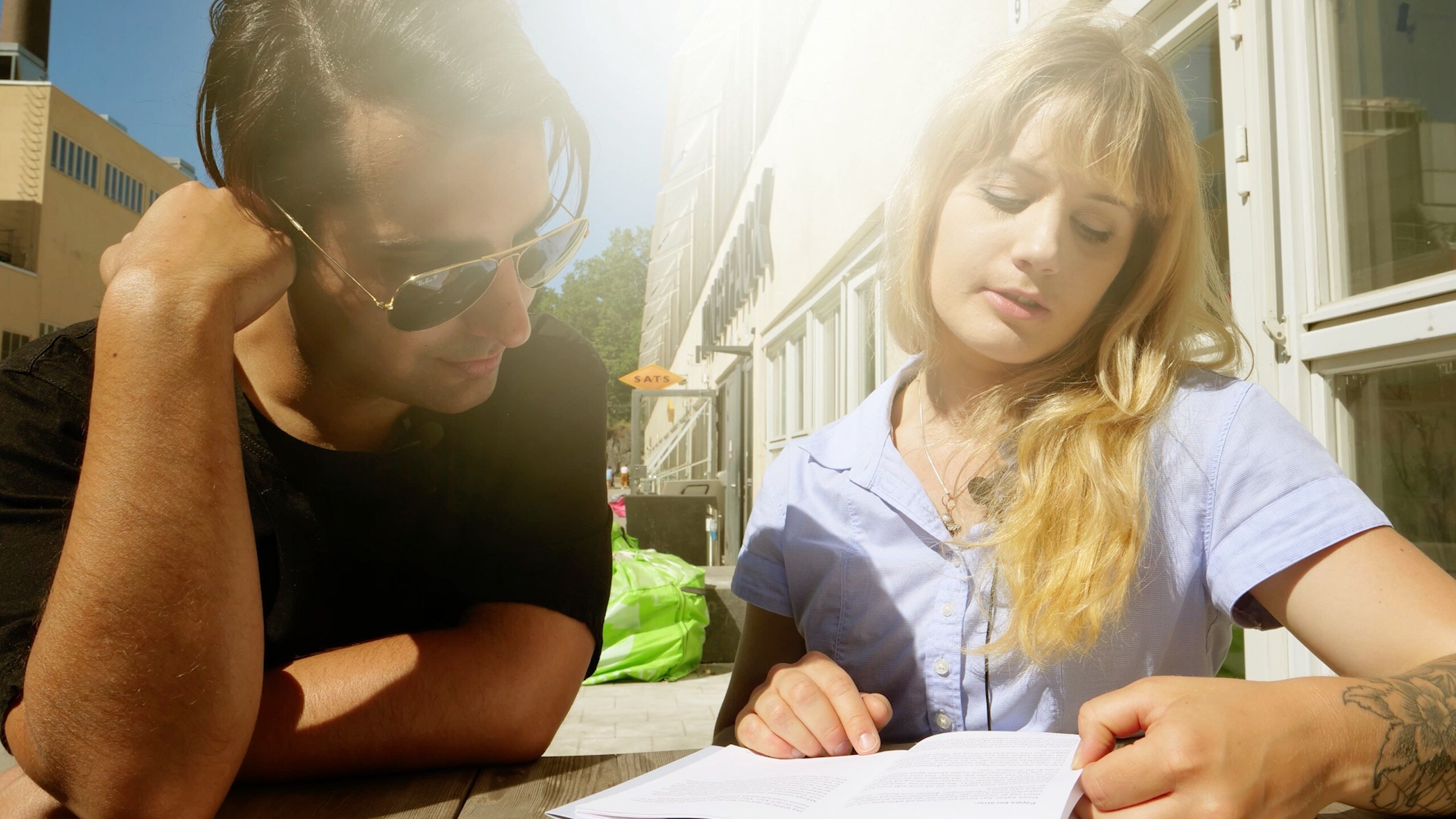 Malin överlevde mot alla odds – nu tar hon examen