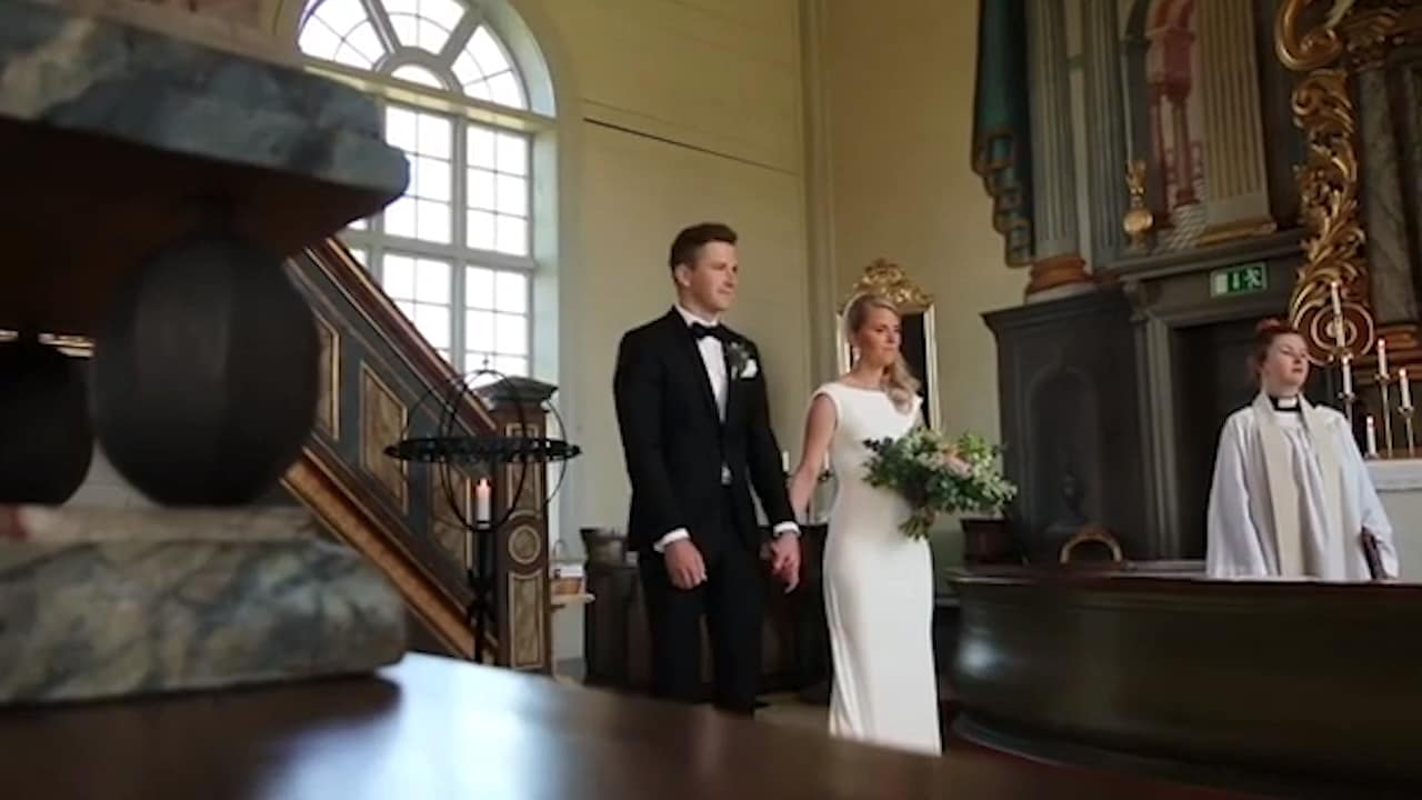 Petersons vågade val på bröllopet