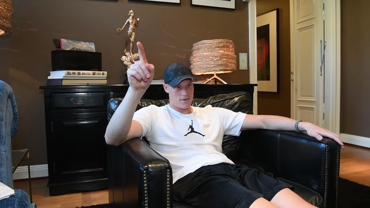 Fem snabba med Jonas Jerebko