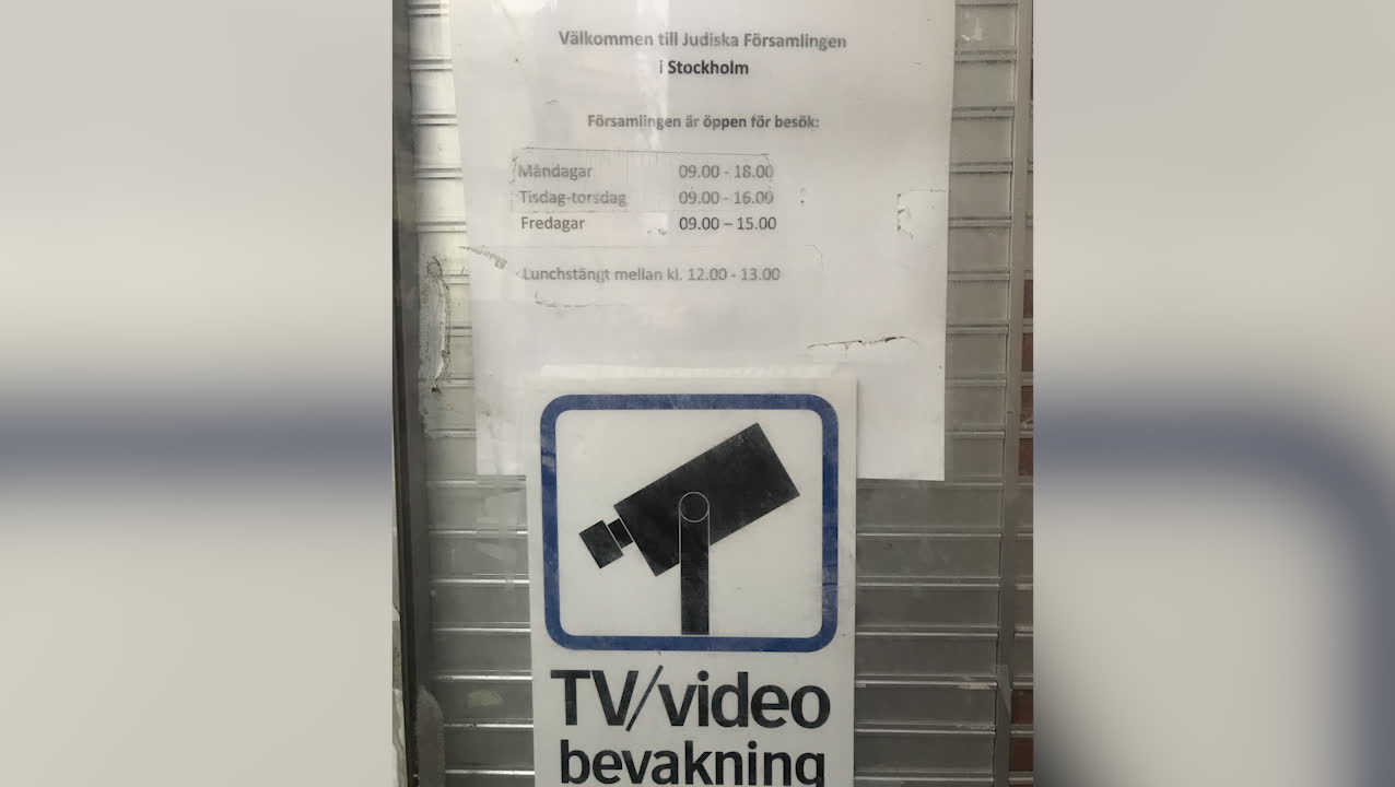 Här söker judarna skydd på Judiska församlingen