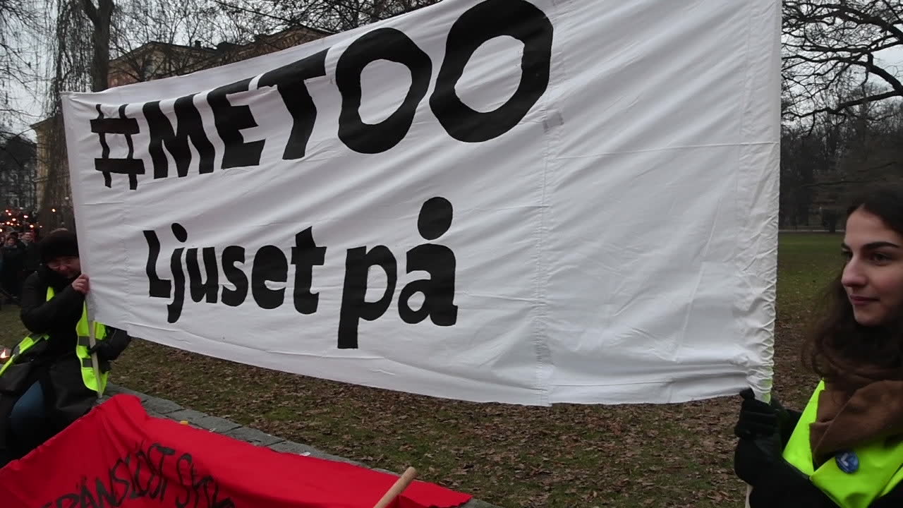 Fackeltåg för MeToo: ”Hoppas på förändring 2018”