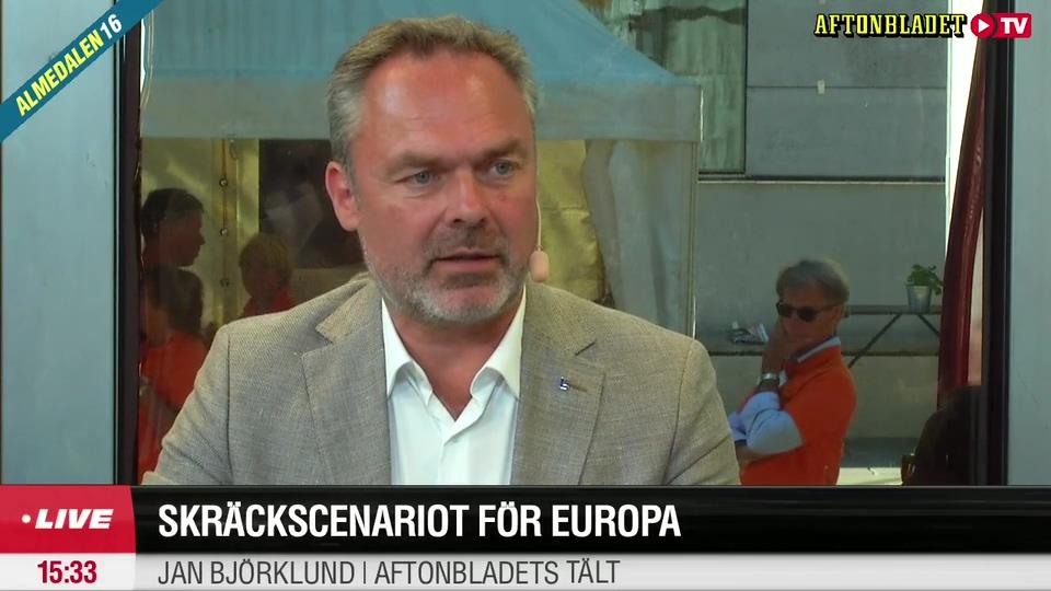 Jan Björklund grillas i Almedalen