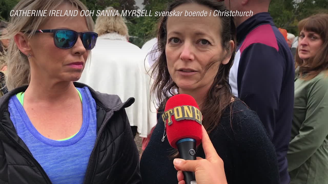 Svenskar i Christchurch: Min dotter smsade att hon satt gömd under ett bord i skolan