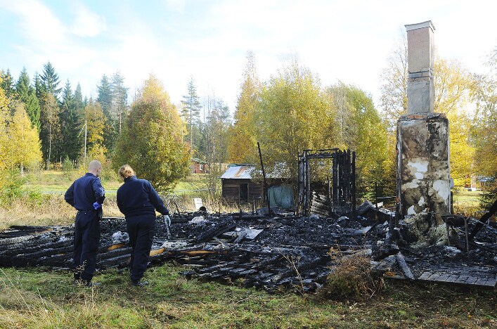 Misstänkt pyroman sprider skräck i Ockelbo