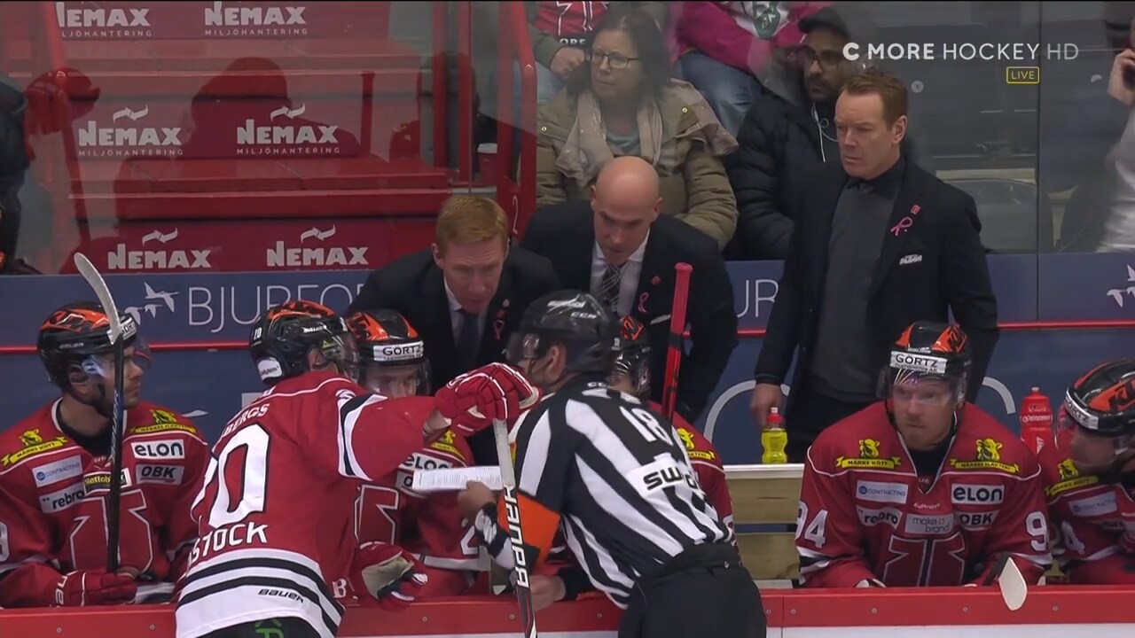 Gör sitt första mål efter stora förvirringen