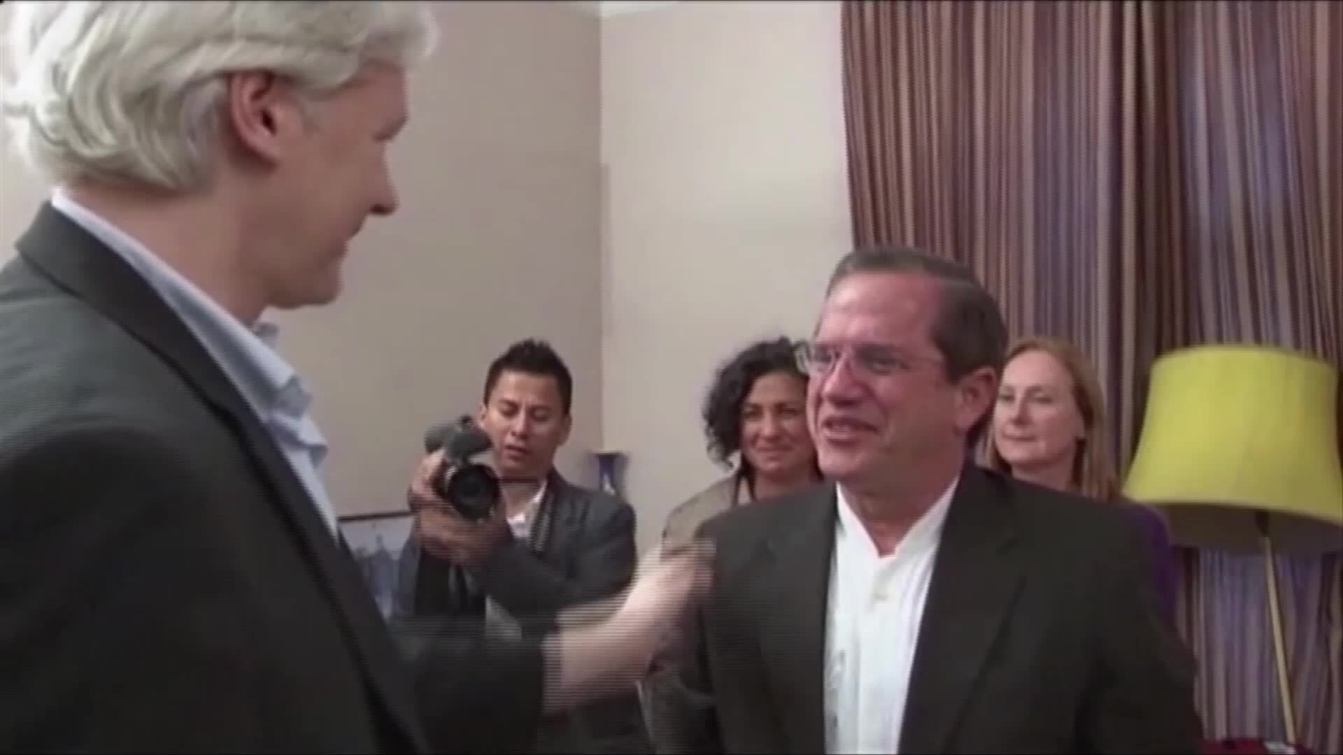 Clinton mutad enligt Wikileaks