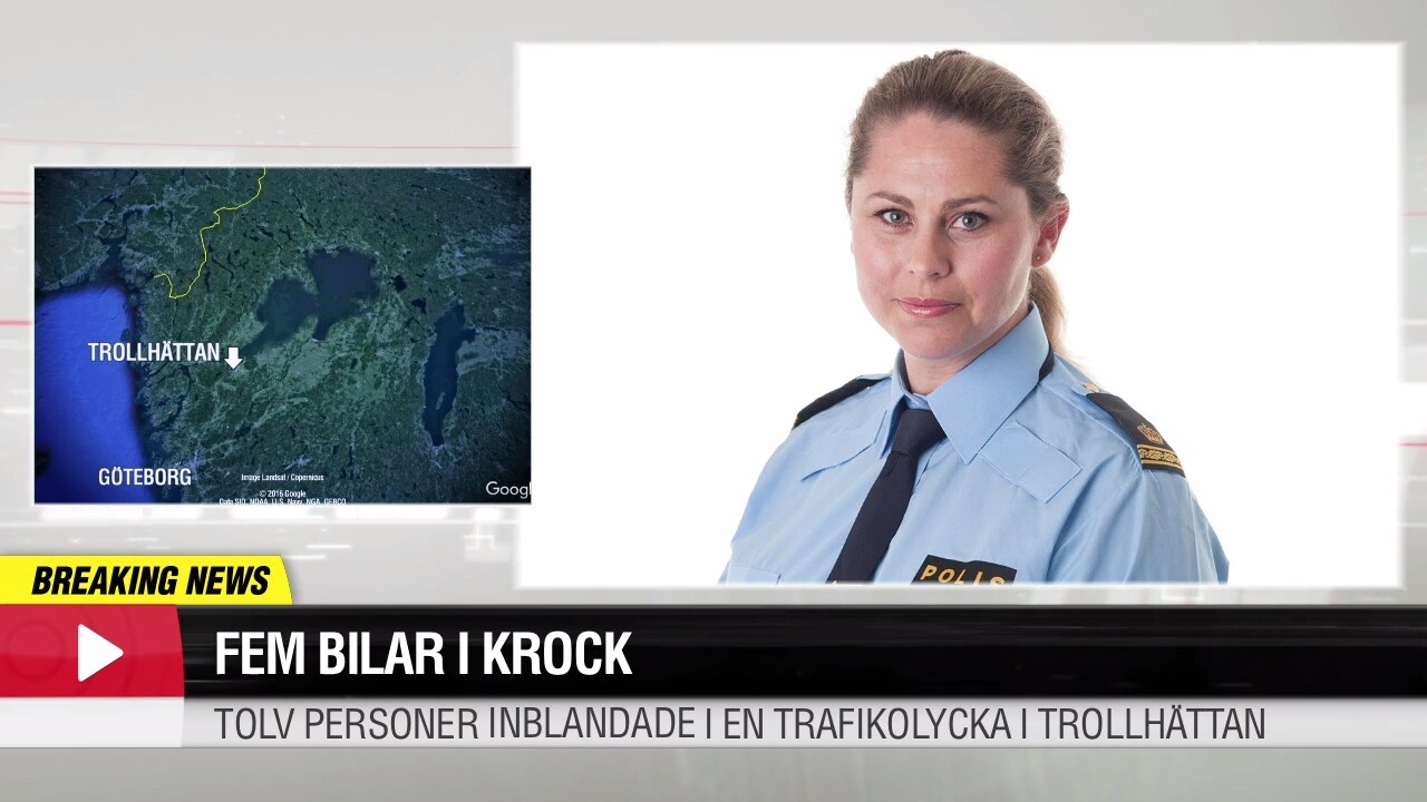 Fem bilar i krock