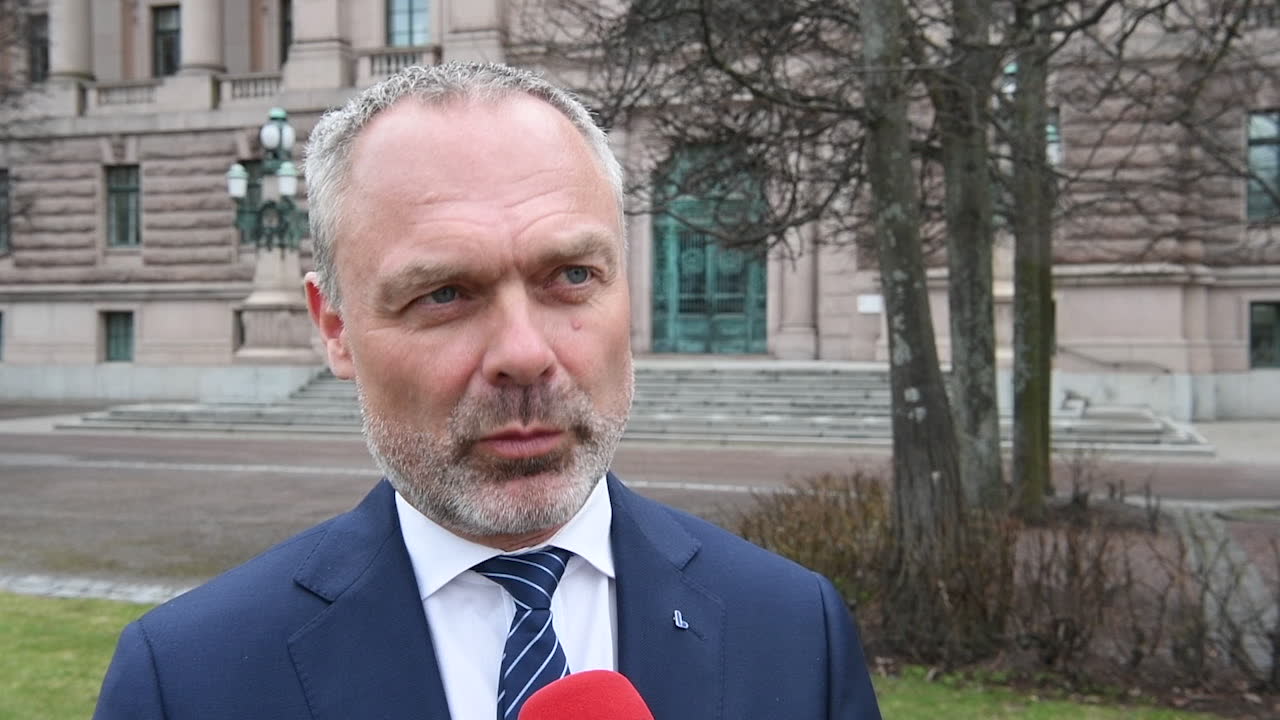 Björklund (L): Skola och integration är viktigaste frågorna inför valet