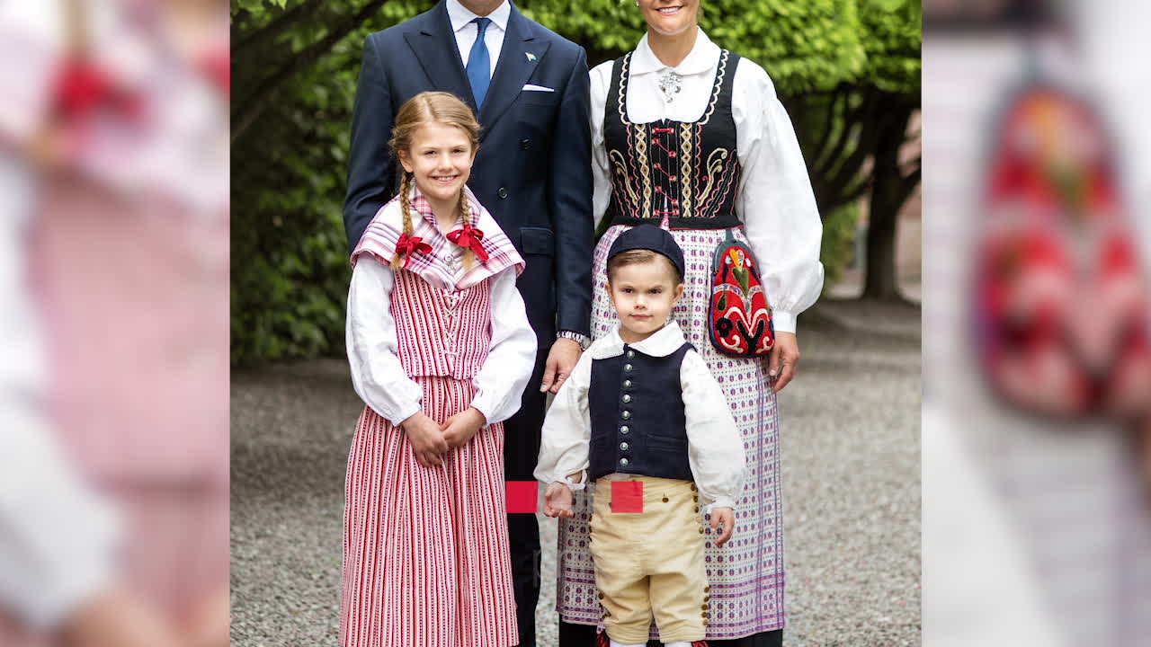 Se nationaldagshälsningen från Estelle och Oscar