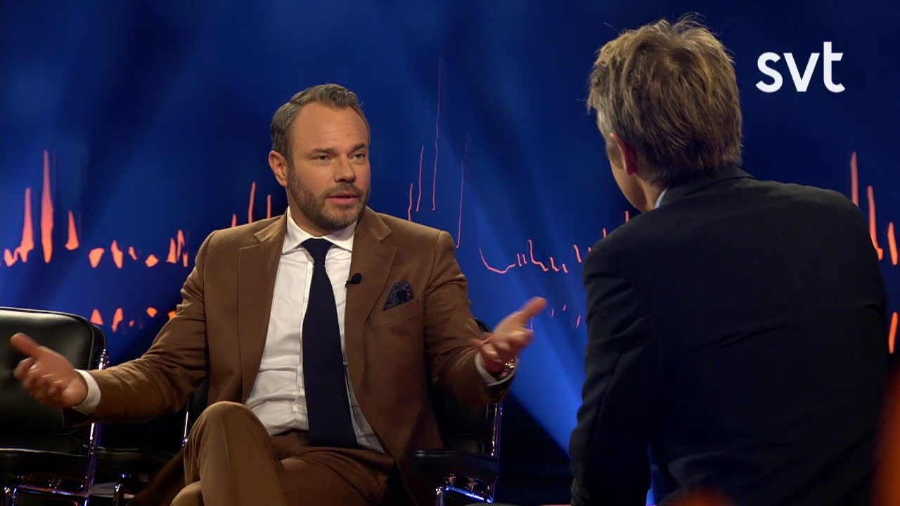 Hellenius skäller ut Skavlan gällande kvällsduschning