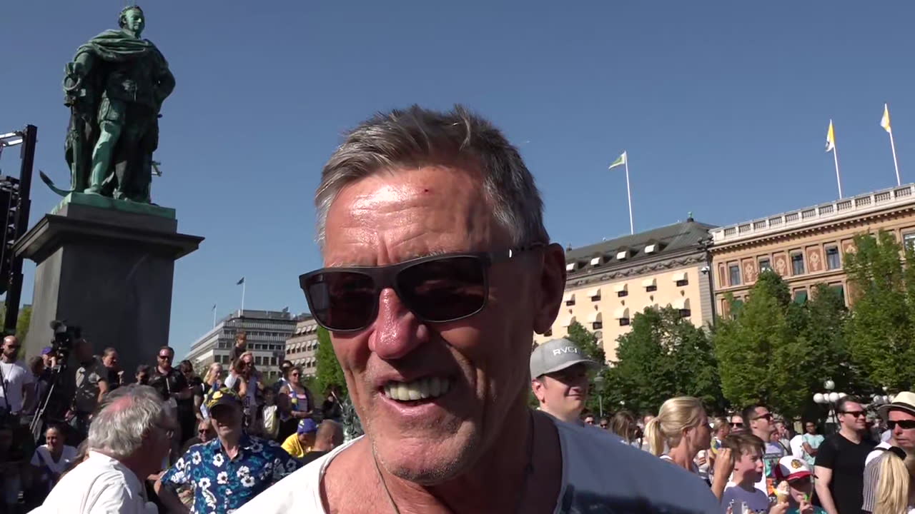 Salming på plats för att hylla guldhjältarna