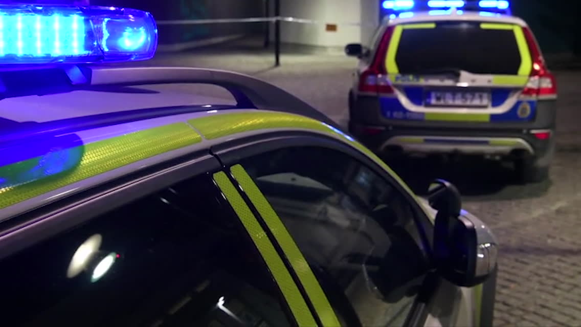 Poliser slår larm om våld och dödshot