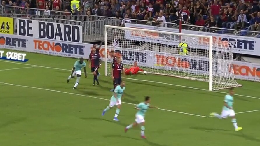 Olsens tunga debut – straffad av Lukaku