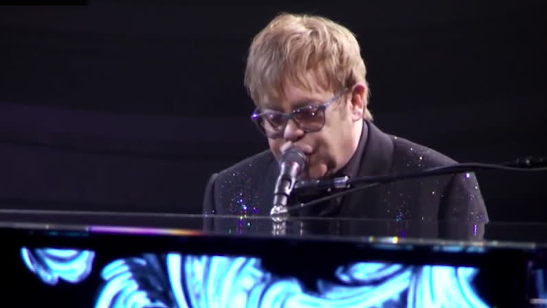 Elton John drabbad av dödlig infektion