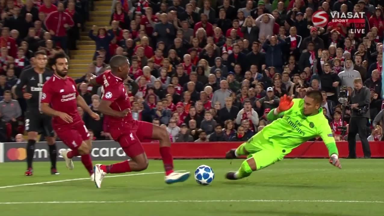 Stämplar målvakten – rakt mellan benen