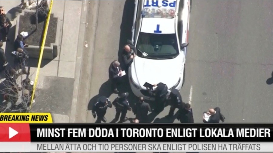 Flera uppges döda efter skåpbil kört in i människor i Toronto