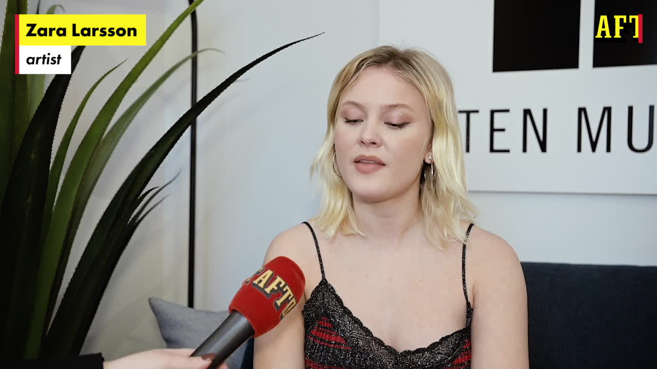 Zara Larsson om videon med pojkvännen Lamin Holmén