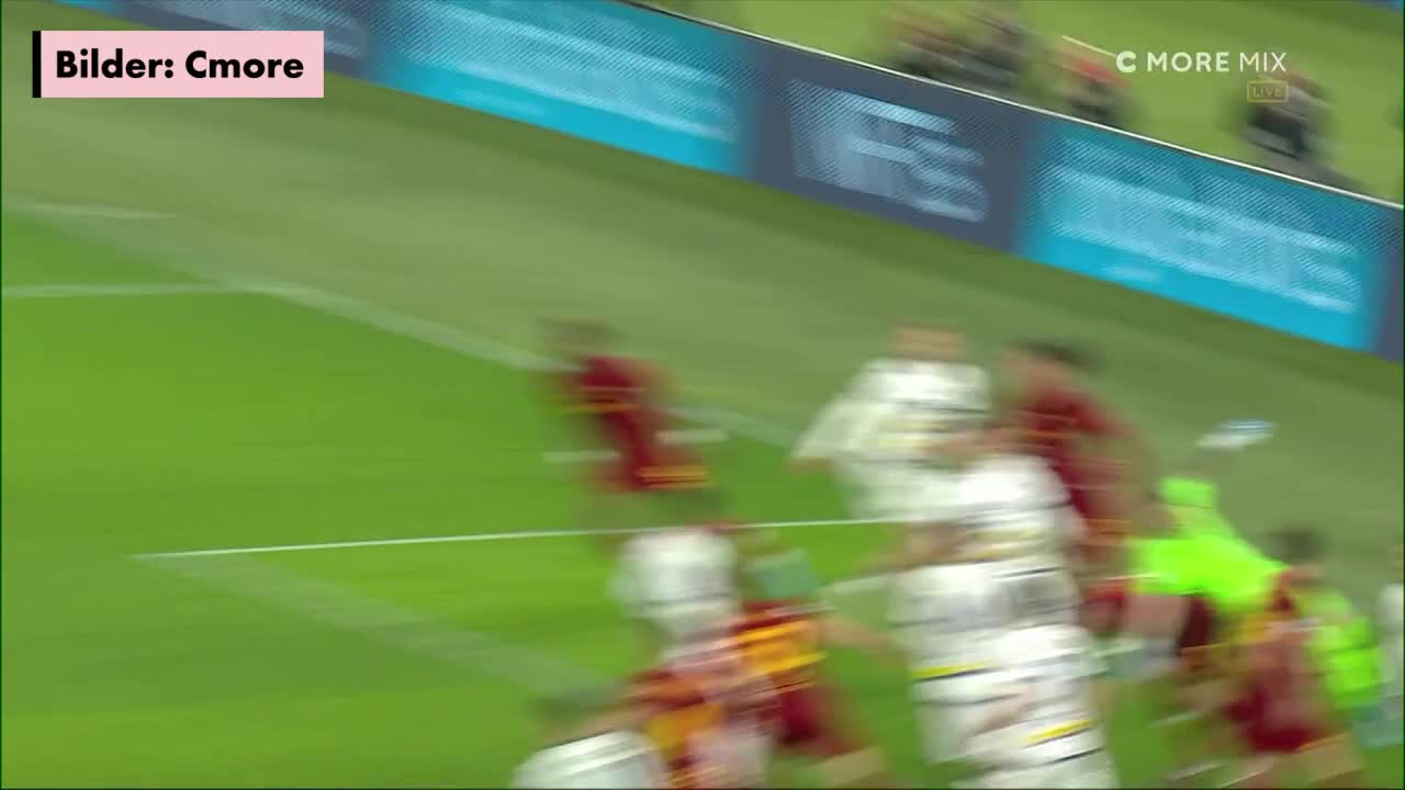 Här blir Mourinho utvisad efter "telefongesten"