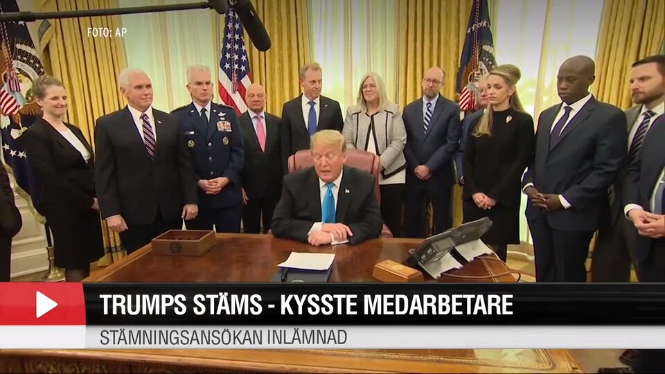 Trump stäms av tidigare medarbetare