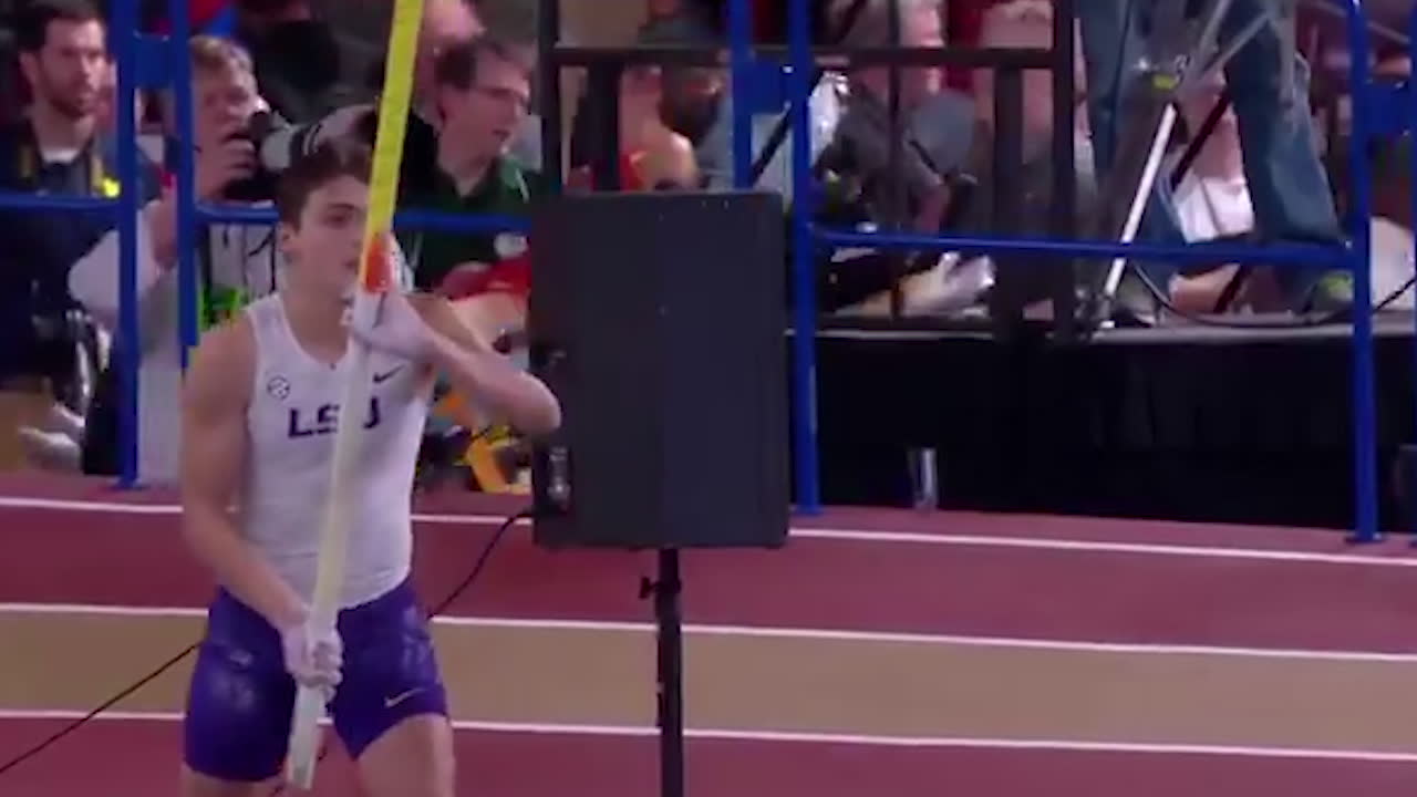 Här bli Duplantis collegemästare