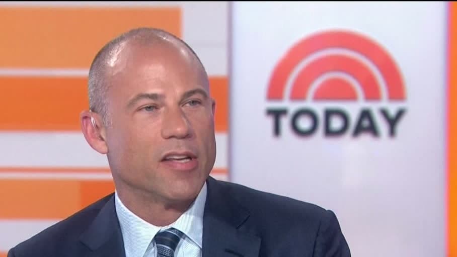 Därför stämmer Stormy Trump - hennes advokat berättar