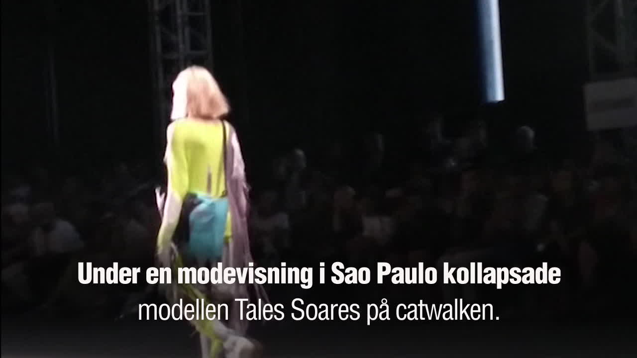 Modell föll ihop på catwalken – dog