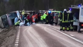 Psykologen om hur man talar med barnen efter bussolyckan