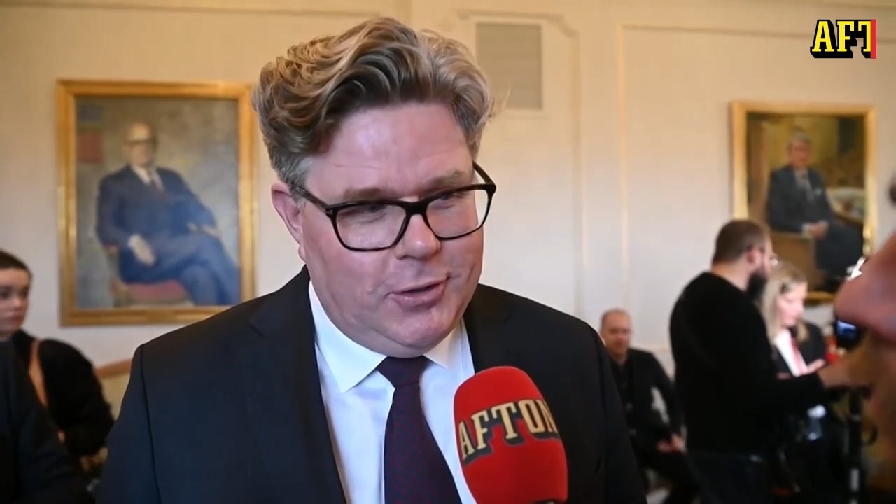 Knark, kniv och Kronofogden – här är ministrarnas synder