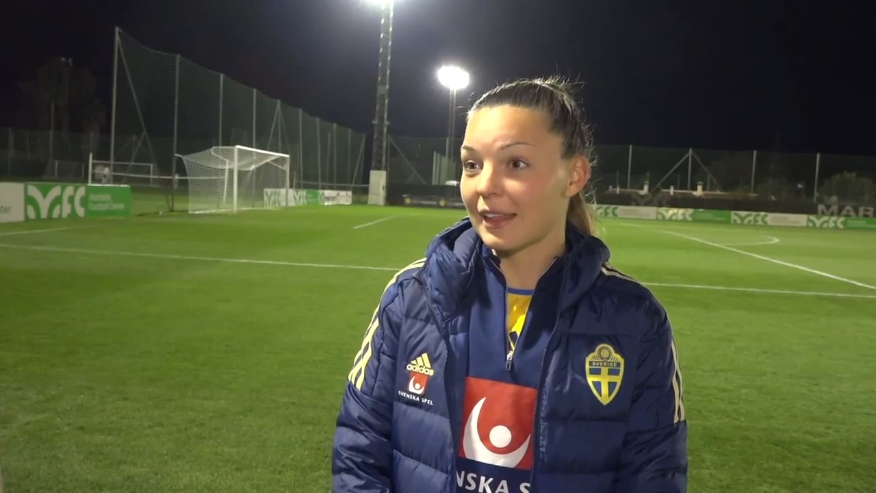 Spelarna om polisutropen mitt i matchen: "Då jäklar blev det fart"