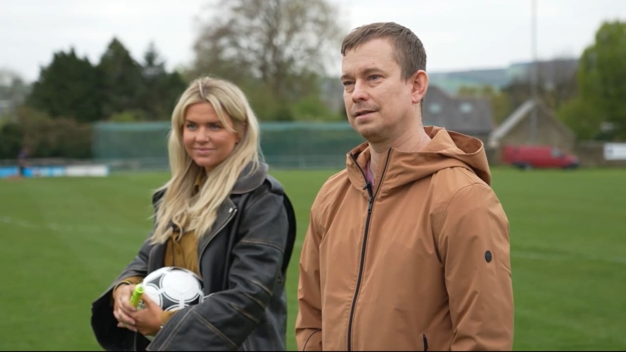 Niva och Nordström besöker världens äldsta fotbollsplan