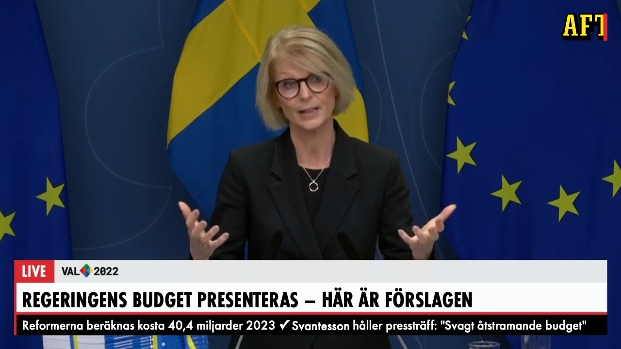 "Jag tror att kungen firar 50 år vid tronen" – Svantesson om det höjda apanaget