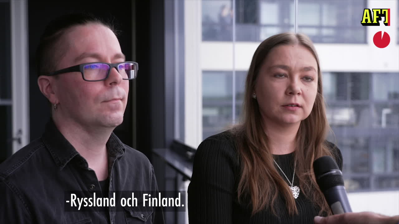 Makarna som står på var sin sida i Natofrågan