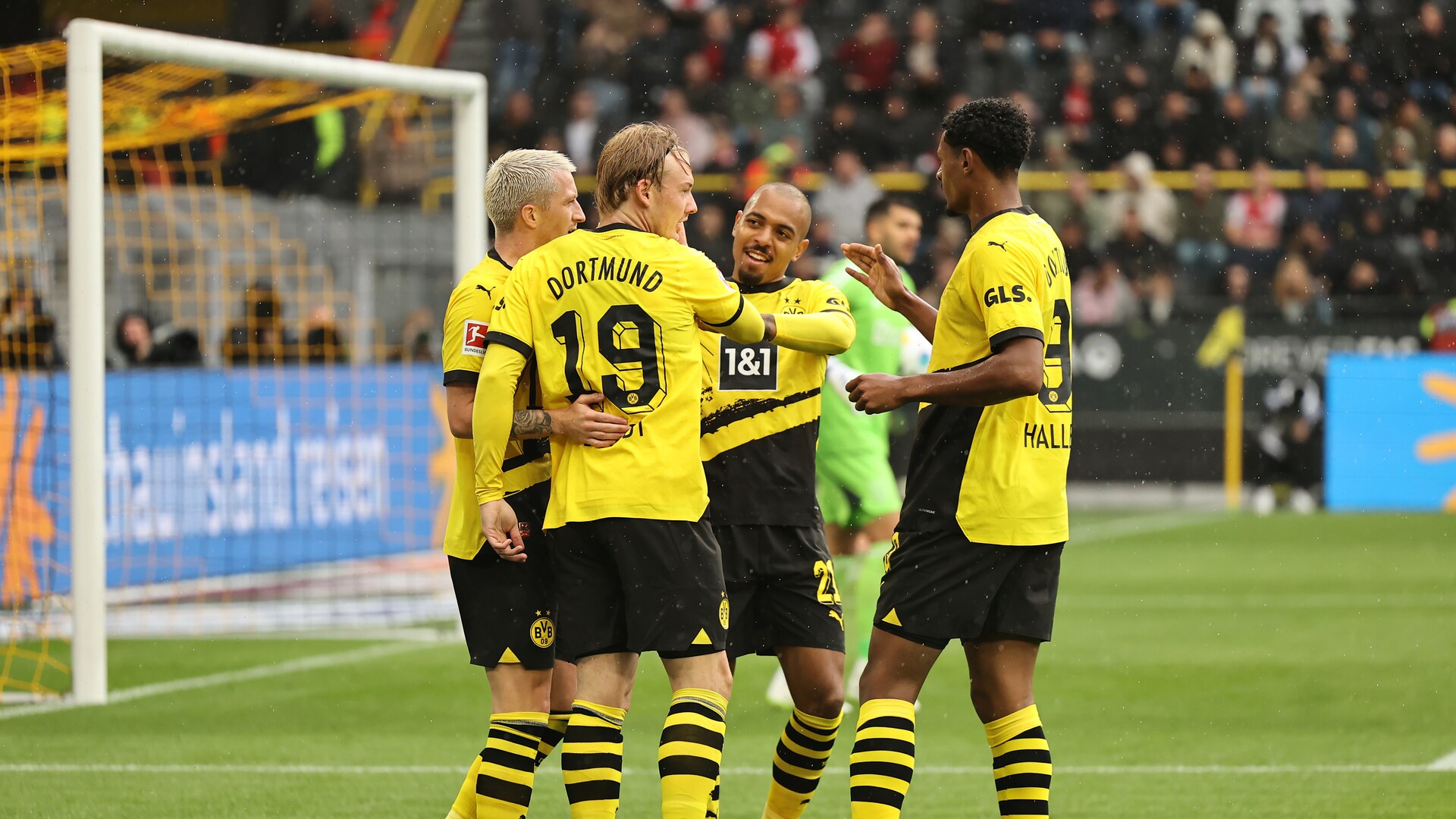Borussia Dortmund mot TSV Schott Mainz i tyska cupen Aftonbladet TV Borussia Dortmund mot TSV Schott Mainz i tyska cupen Aftonbladet TV