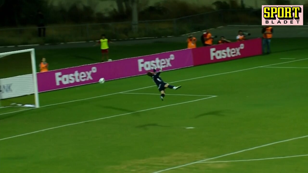 Här släpper Kalmar in mål från över halva planen