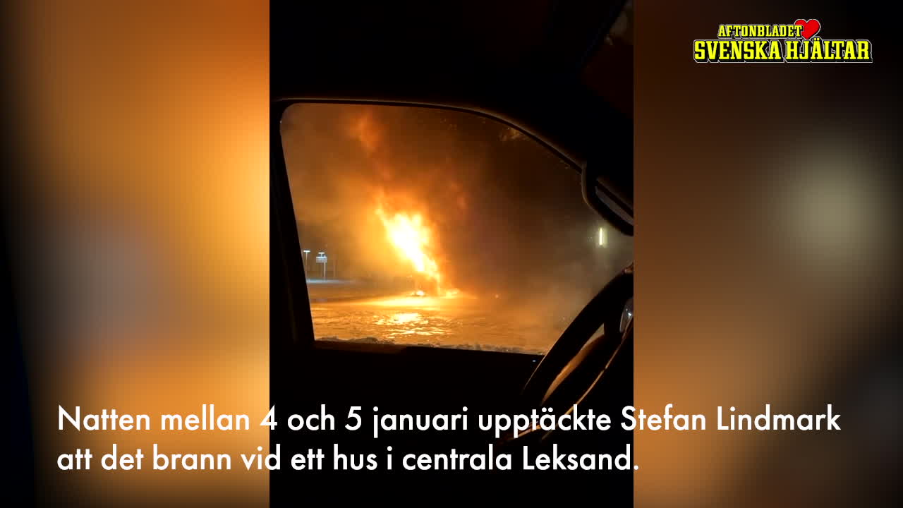 Se filmen: Här rasar branden i flerfamiljshuset