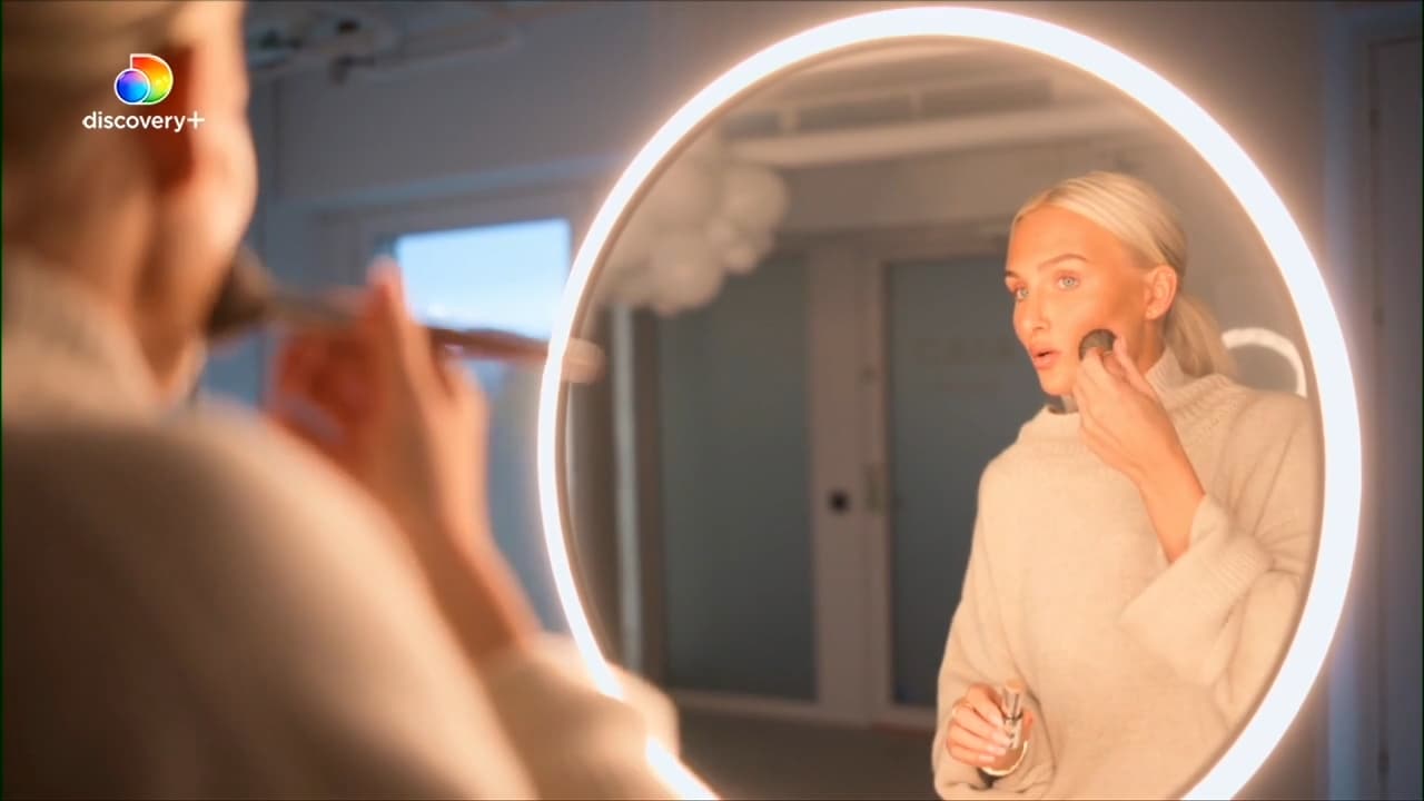 Lovisa Worge om skönhetsidealen: ”Har gjort mina läppar och näsa”