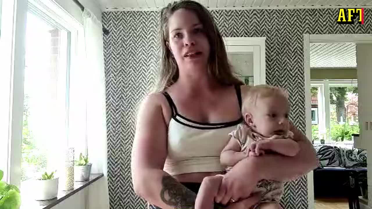 Emmy födde barn hemma: ”Supermäktigt”