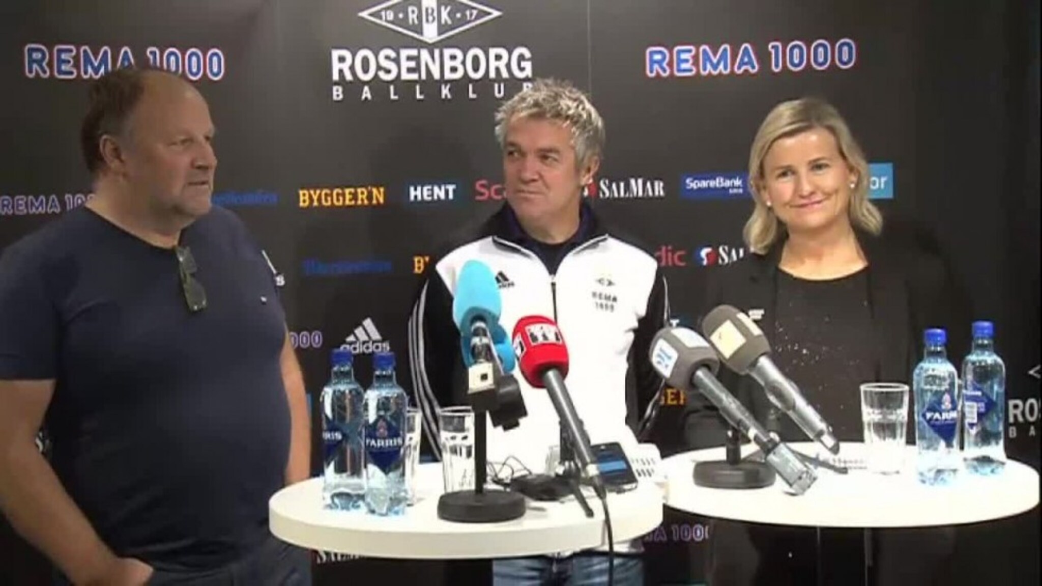 Se hele pressekonferansen