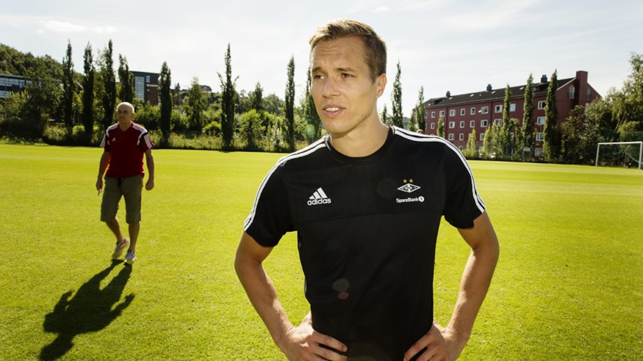 - Målet er å spille mye fotball